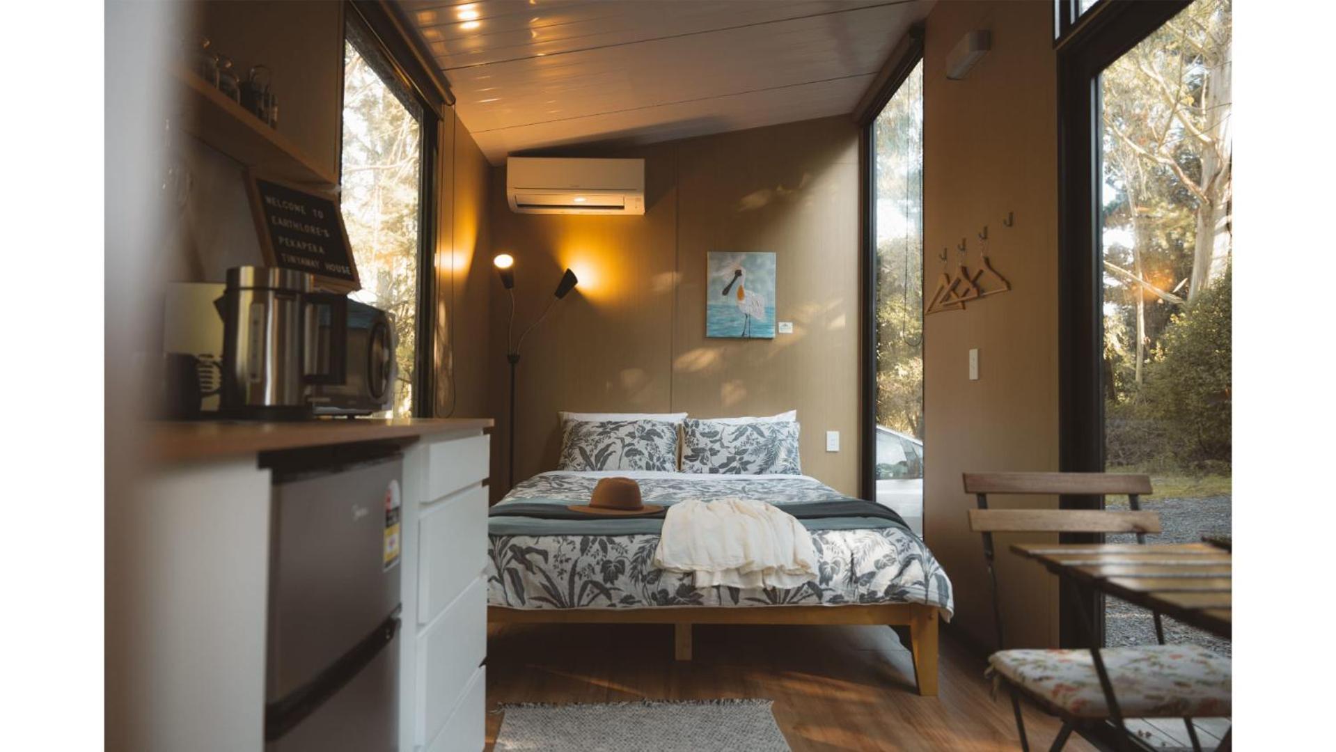 הוילה Owaka Pekapeka Tiny House By Tiny Away מראה חיצוני תמונה